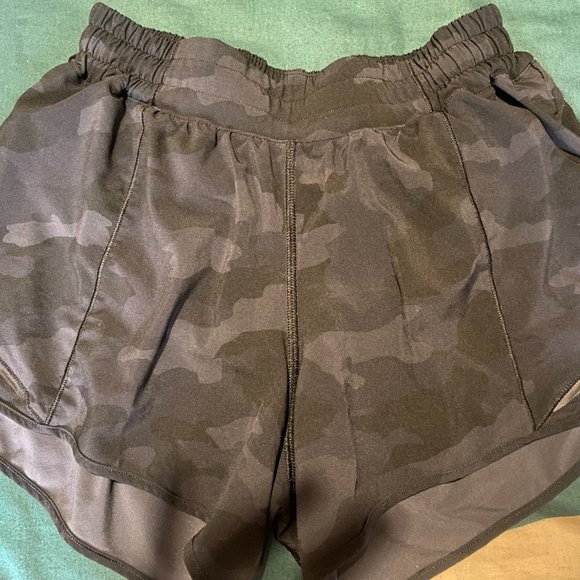 Aritzia Jeans/lululemon Shorts - Picture 10 of 11